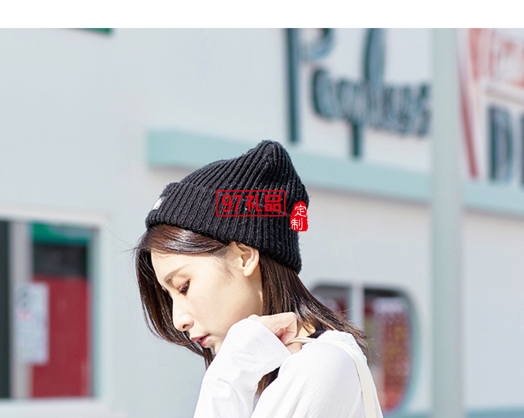 大容量個性潮流女學(xué)生新款單肩包