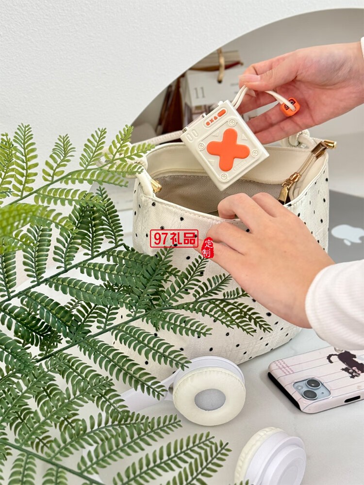 幻響超級快充移動電源小X ADAPTIVE QUICK CHARGIN