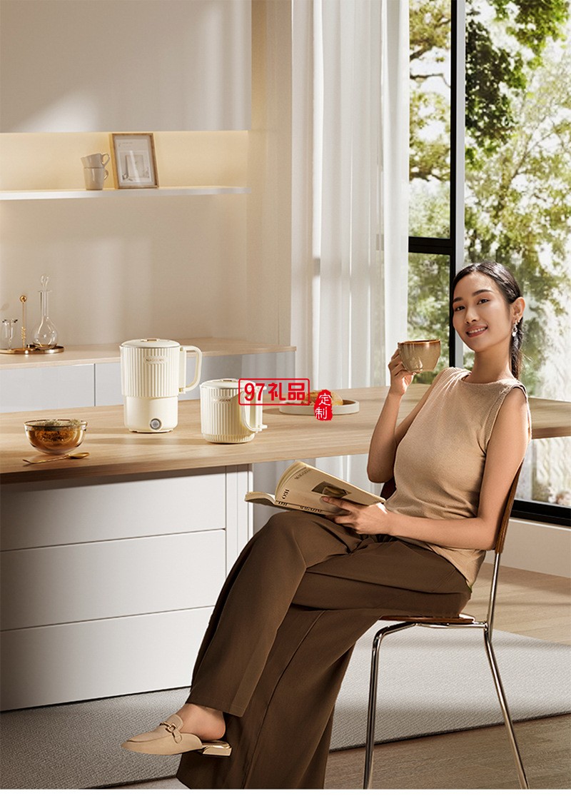 6.0折疊電熱水壺